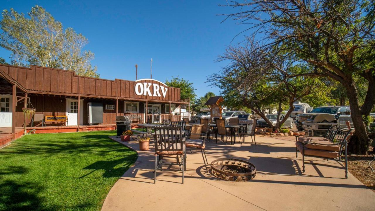Outdoor Glamping Jayco Rv Ok35 Apartment Moab Bagian luar foto