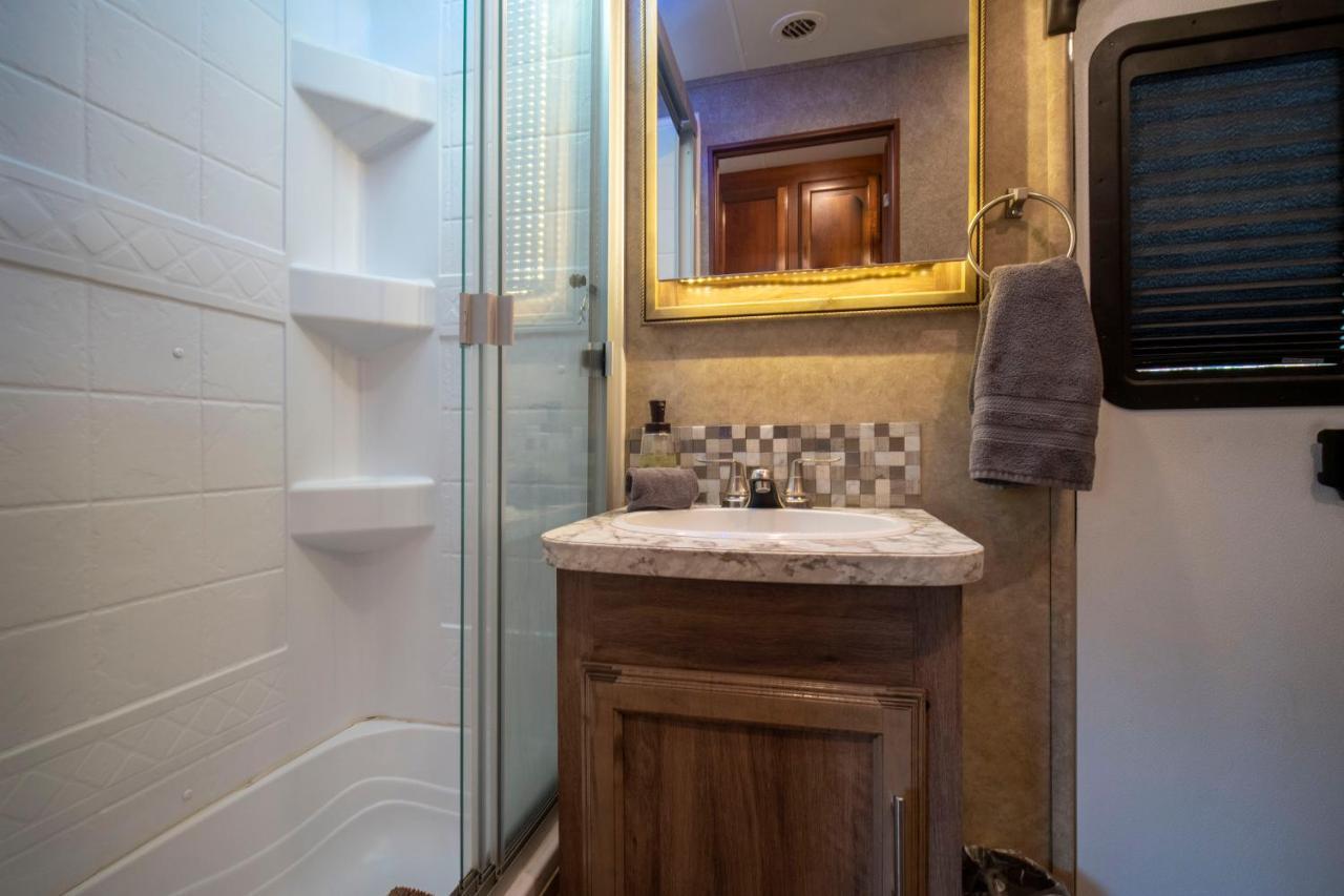 Outdoor Glamping Jayco Rv Ok35 Apartment Moab Bagian luar foto